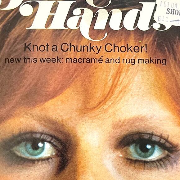 Vintage Golden Hands Craft Booklet Macrame Chunky Choker Rug Making 60s 70s - Picture 2 of 10